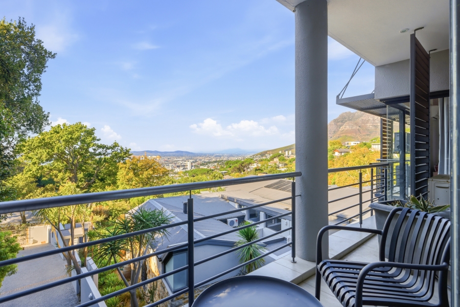 3 Bedroom Property for Sale in Higgovale Western Cape
